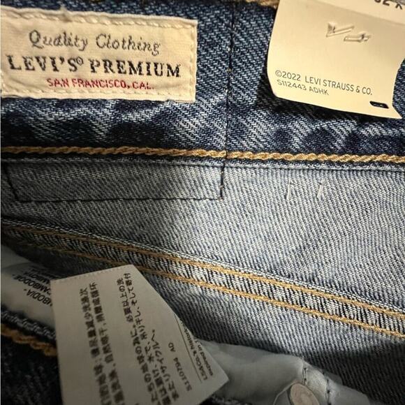 Levi's Premium 80S MOM JEANS - Picture 10 of 15